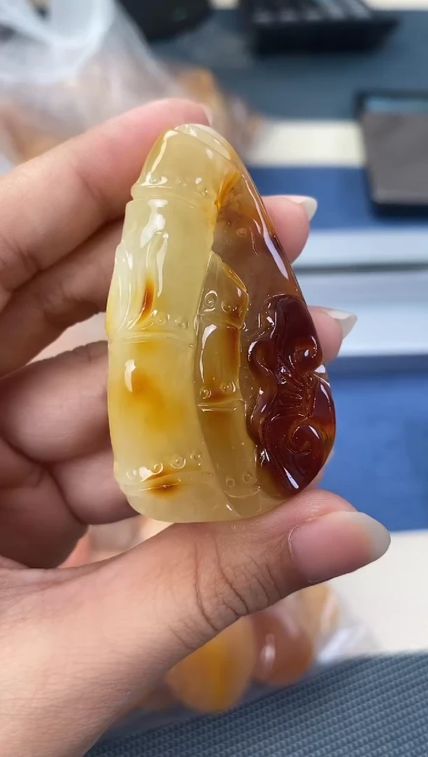 未镶嵌琥珀裸石天然琥珀蜜蜡