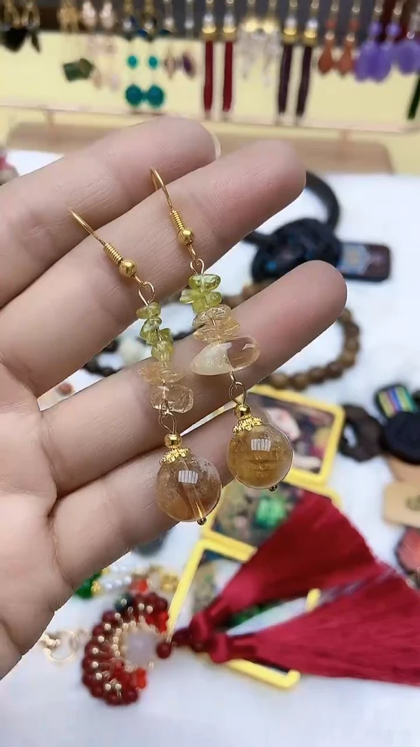 【闪购商品】黄晶耳饰未镶嵌AQQWDFQFWQFQW