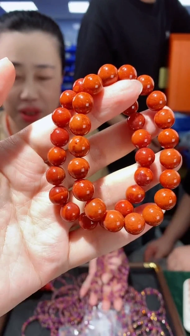 未镶嵌手链玛瑙/玉髓多样性发货发其一