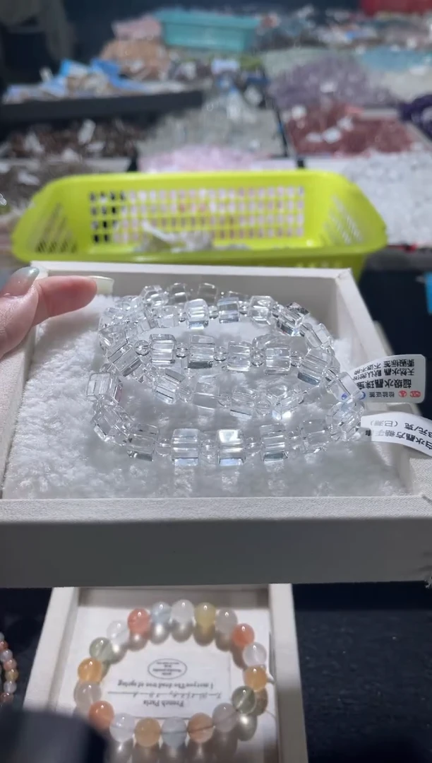 未镶嵌手链水晶415号 3条多样性发一Q