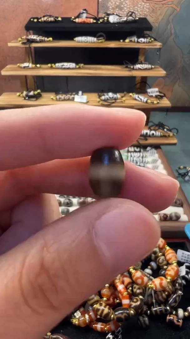 玛瑙/玉髓（覆膜）颈饰未镶嵌138.(微瑕随机发货)