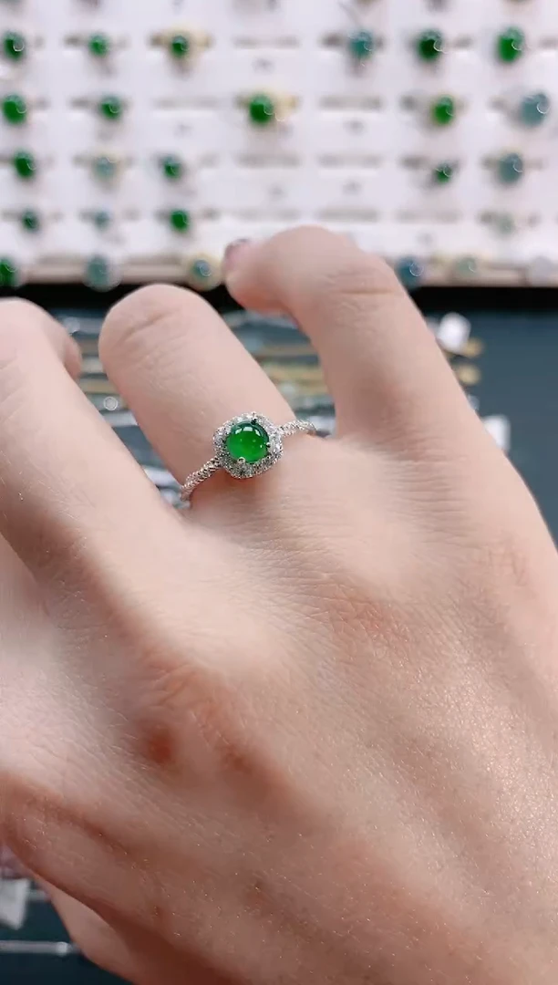 【闪购商品】翡翠戒指银S925镶嵌天然翡翠