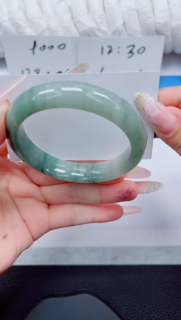 石英质玉手镯未镶嵌82-56/57