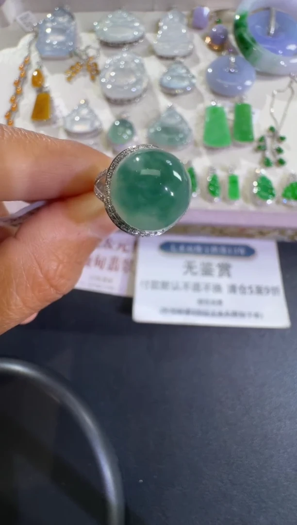 吊坠(不含链)18K金镶嵌翡翠【源头工厂】钻石镶嵌