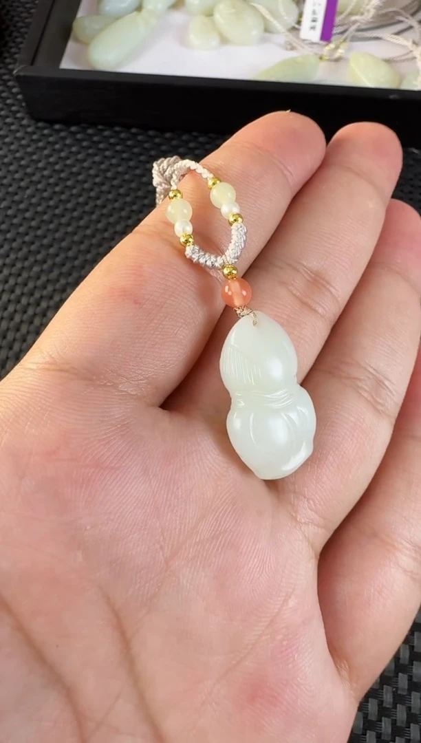 【闪购商品】和田玉吊坠未镶嵌腰缠万贯米达料