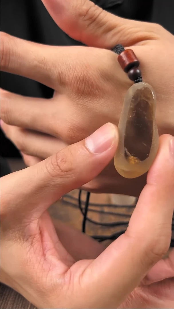 未镶嵌吊坠(赠链)水晶水晶