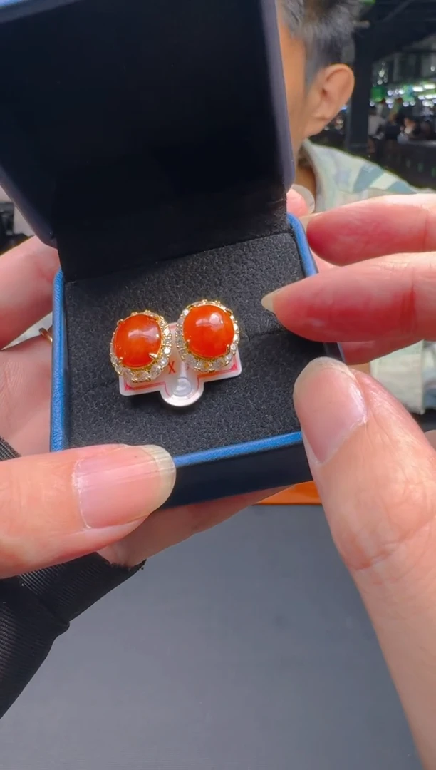 未镶嵌定制翡翠0081189033多样性发货