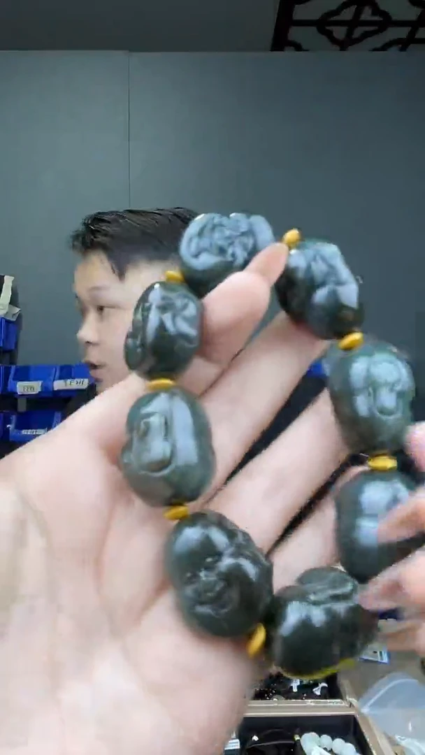 颈饰未镶嵌和田玉1拍一发一，多样性发货！