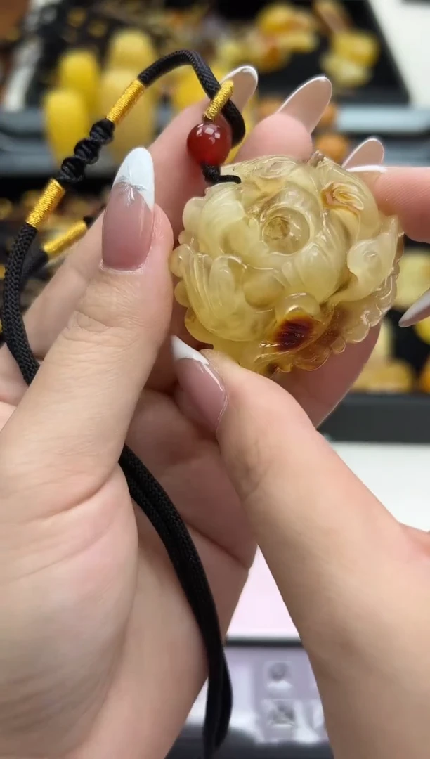 裸石琥珀未镶嵌琥珀蜜蜡吊坠