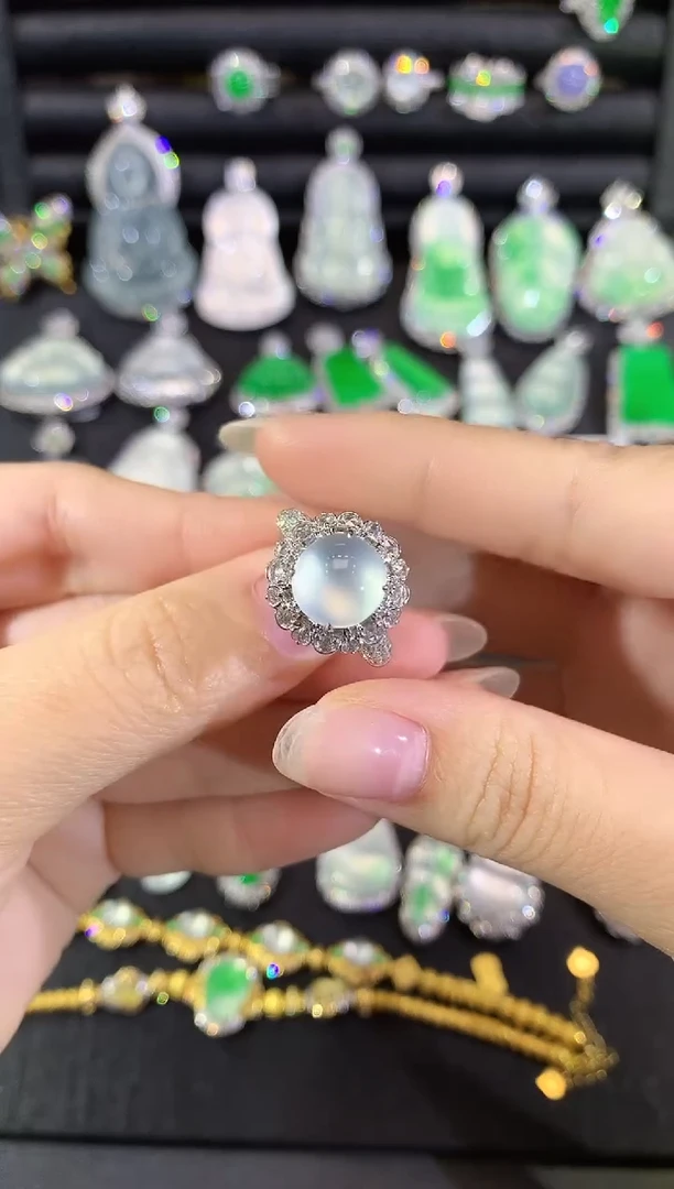 18K金镶嵌戒指翡翠57-戒指