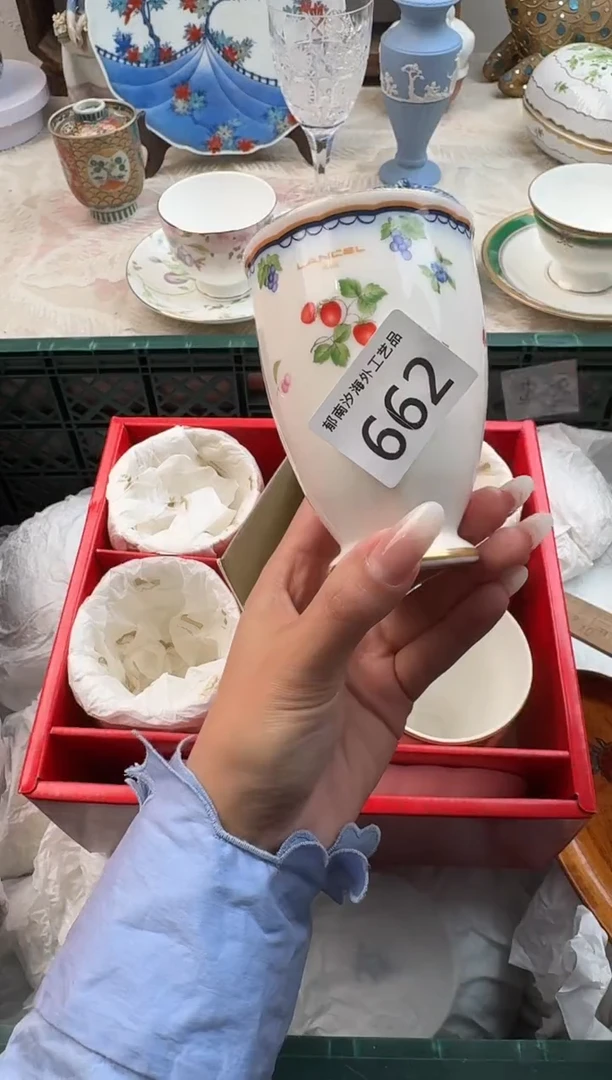 西****?A          662