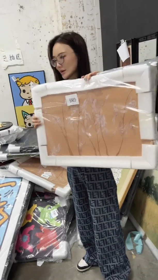 竖款仓库清货  默认瑕疵