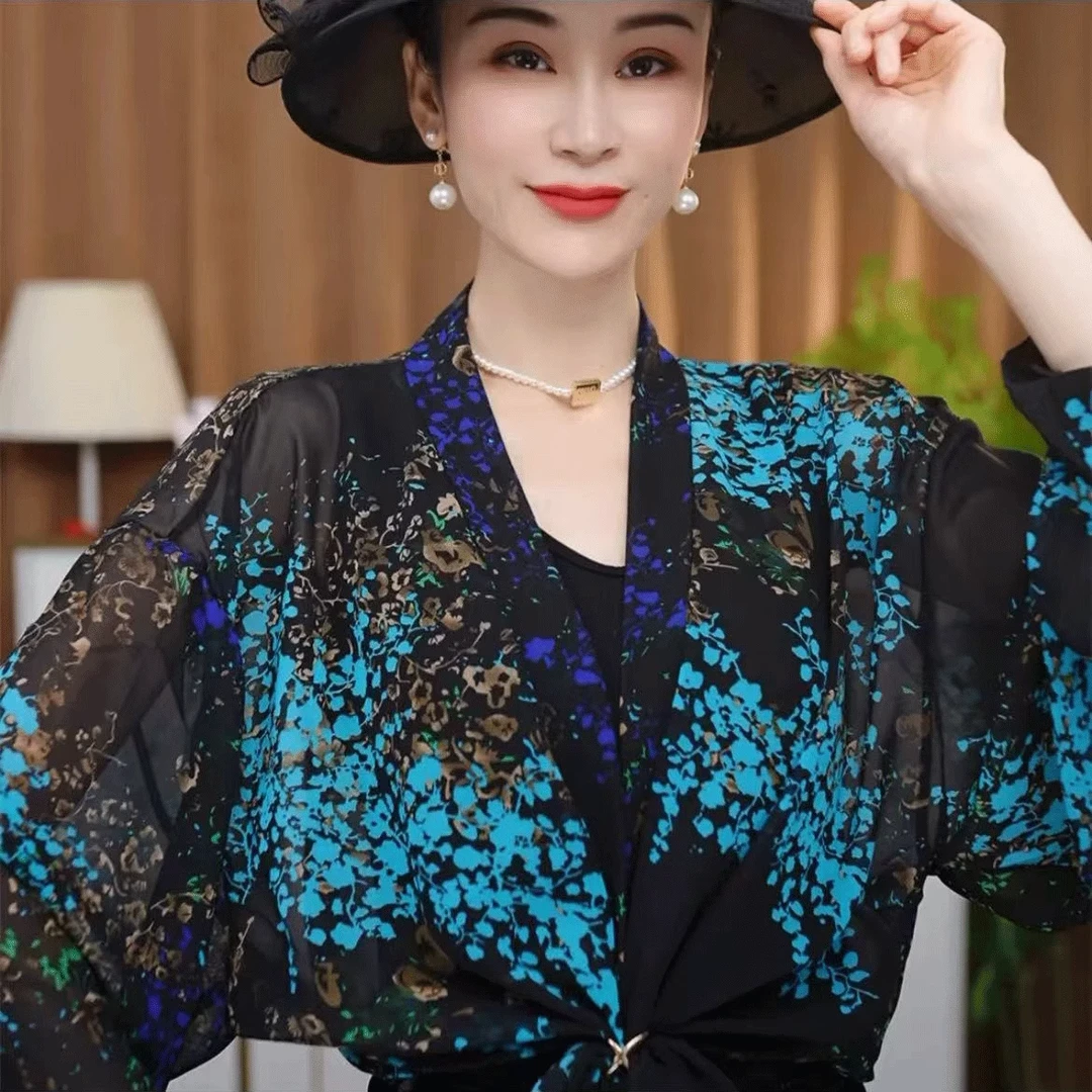 2025时尚韩版气质洋气新款夏季薄款百搭碎花优雅女士系带防晒披肩