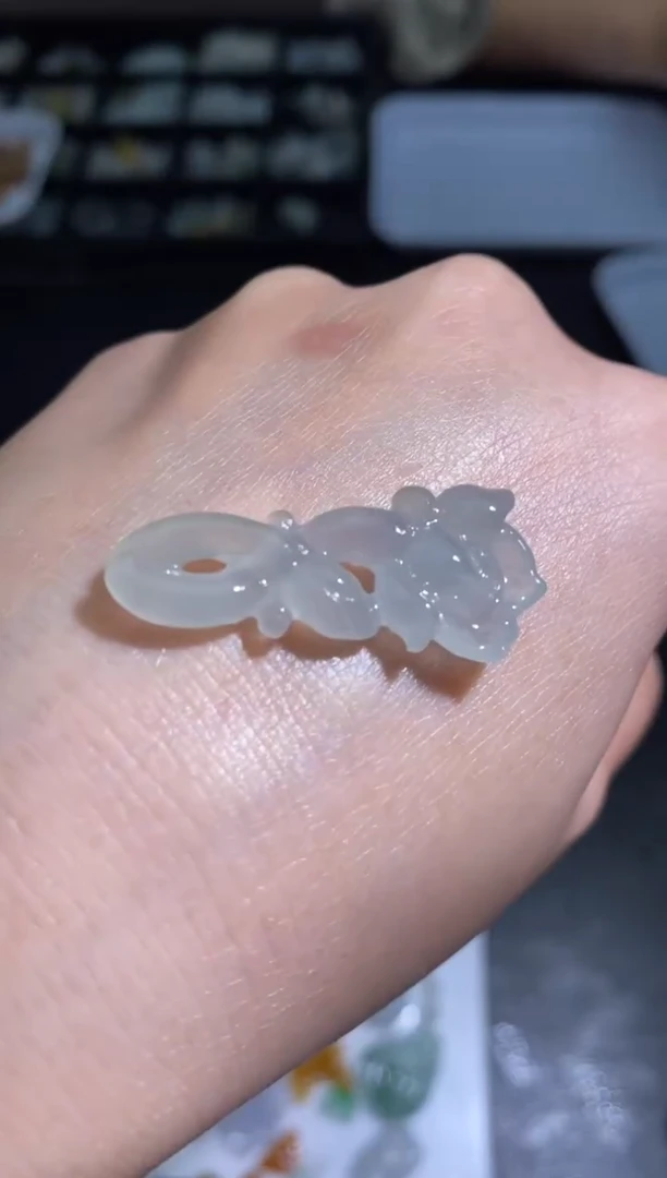 未镶嵌定制翡翠翡翠毛货~