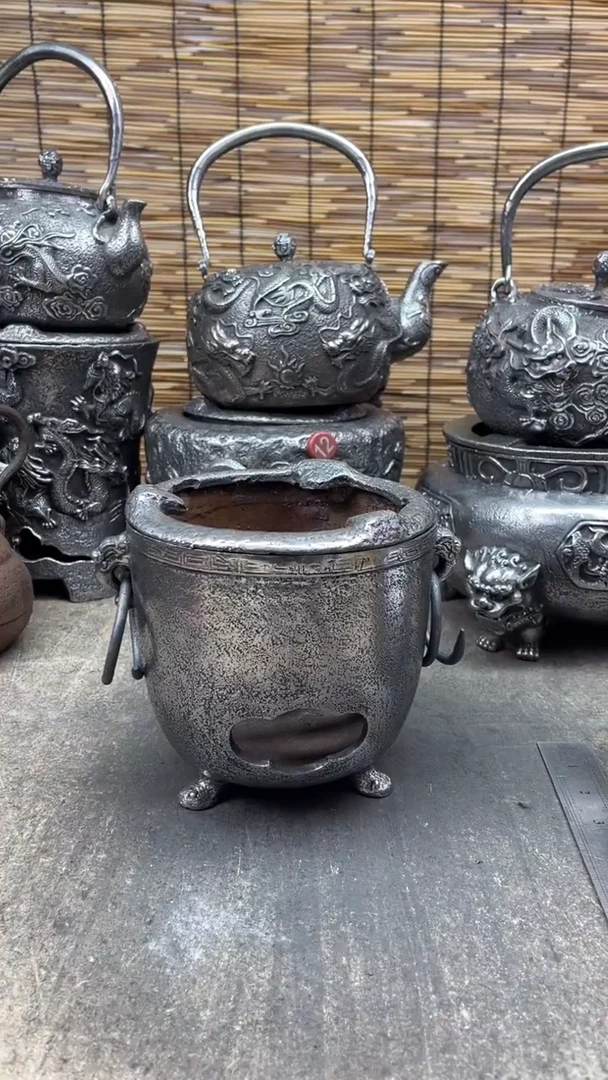 鸠*炉炉露露噜噜噜噜