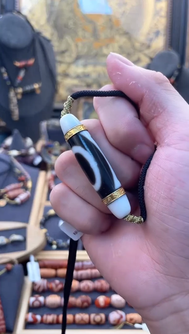 18K金镶嵌颈饰玛瑙/玉髓（覆膜）行运圣象天门18k锁骨链