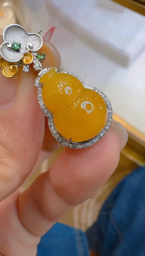 吊坠(不含链)18K金镶嵌翡翠多样性团购发一件