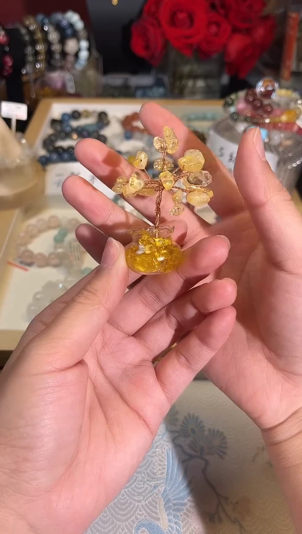 【闪购商品】水晶手链未镶嵌黄色小树