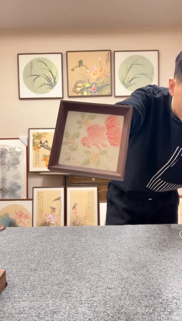 【闪购商品】书法5寸摆台小金鱼15x15手绘