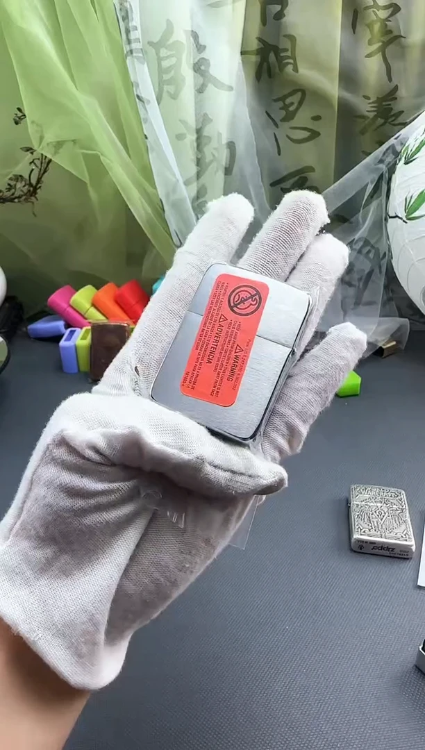 黄铜煤油打火机1941镀铬拉丝