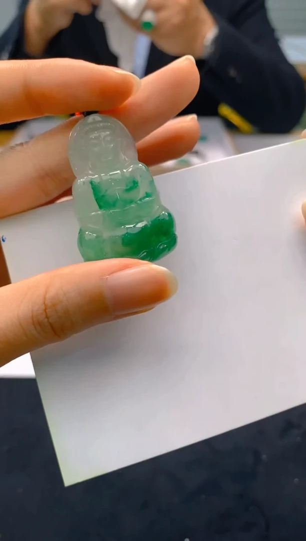 【闪购商品】石英质玉颈饰未镶嵌冰美人非洲翠116