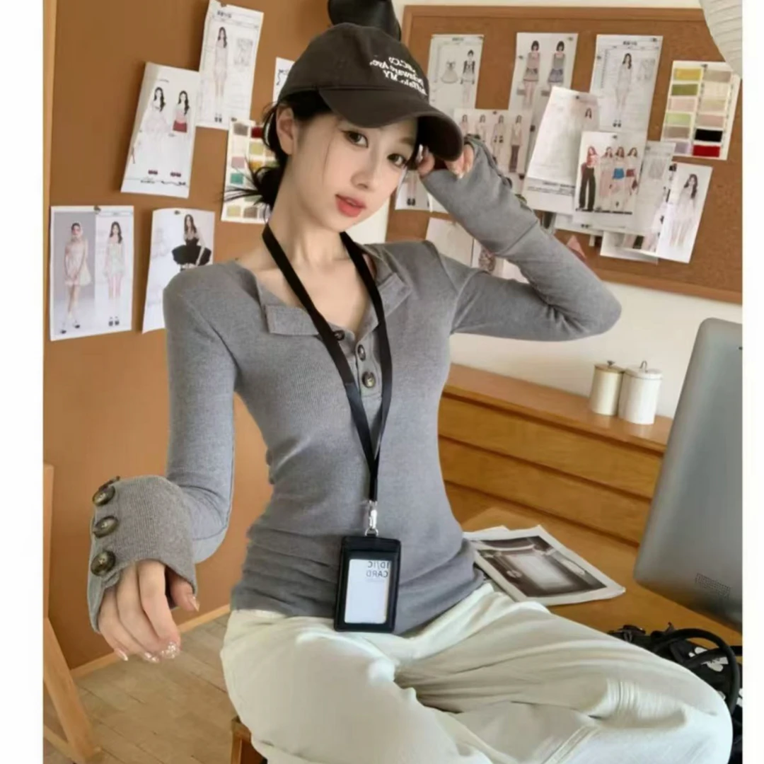 【现货+运补4-6】2025秋冬新款亨利V领纽扣长袖百搭显瘦打底上衣女