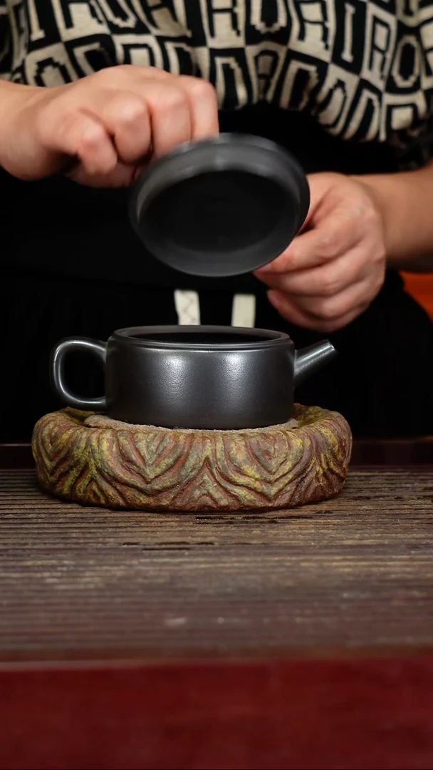 宜兴原矿紫砂壶茶壶宜兴原矿紫砂壶茶壶160C