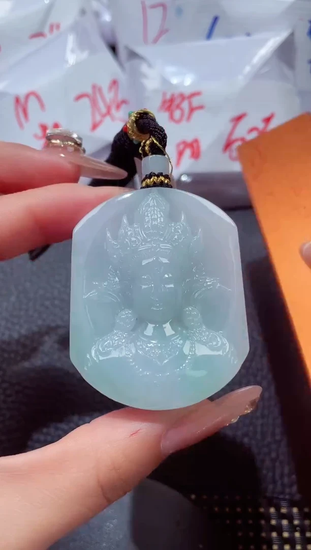 颈饰未镶嵌翡翠401