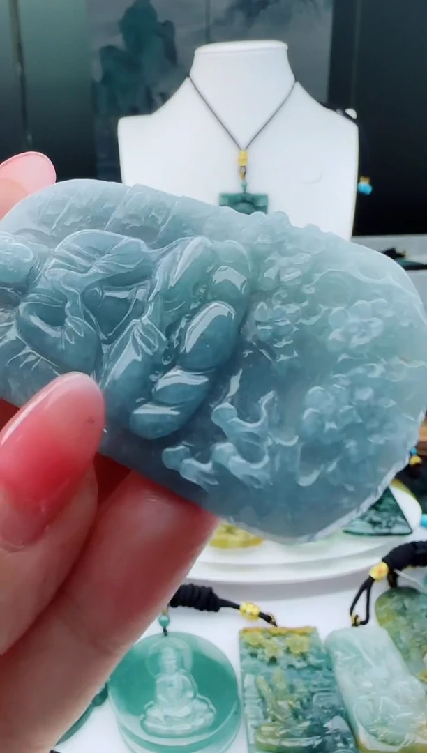 【闪购商品】翡翠颈饰未镶嵌11111111