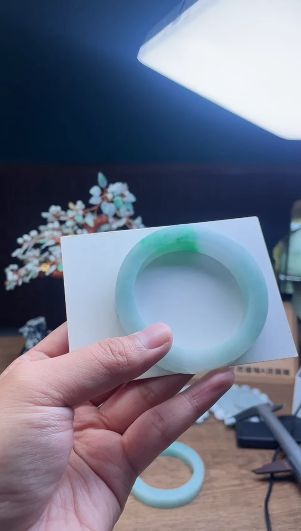 【闪购商品】定制翡翠手镯未镶嵌定制