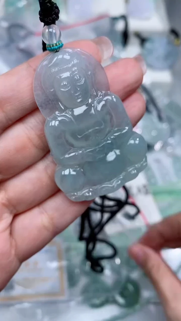 颈饰未镶嵌翡翠吊坠