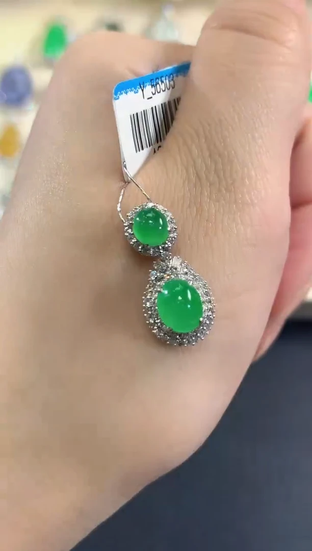 吊坠(不含链)18K金镶嵌翡翠b185