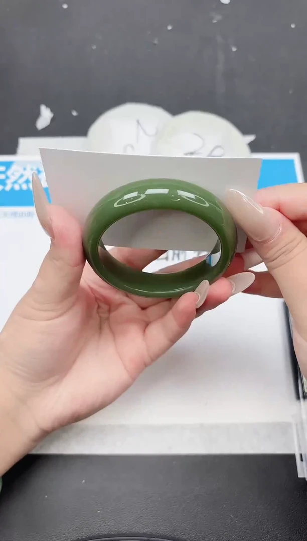 未镶嵌手镯石英质玉337-53.9