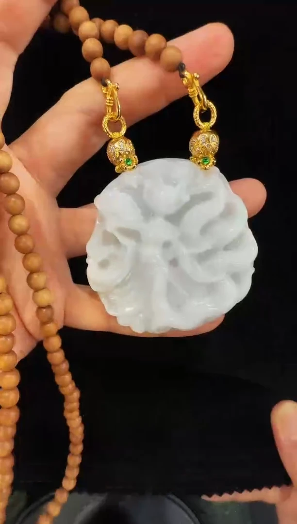 颈饰未镶嵌翡翠国风