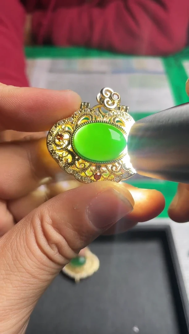 强子收货--所见即所得--多样性发货--HFH1123绿色设计蛋面