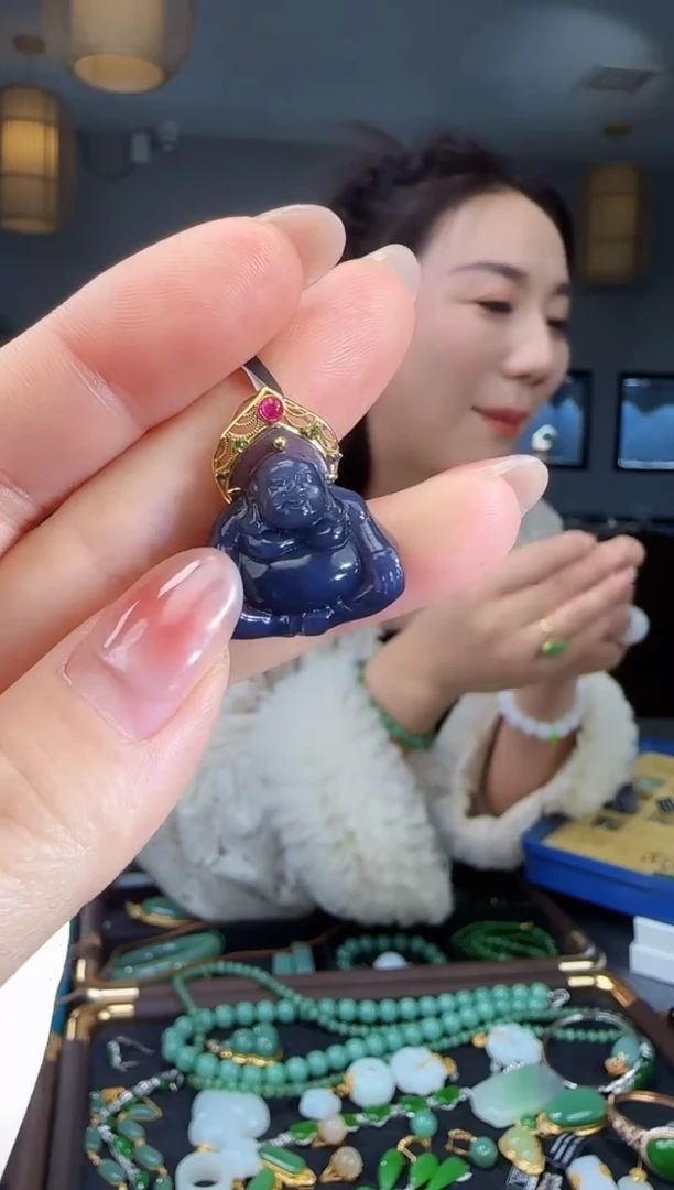 吊坠(不含链)18K金镶嵌和田玉1