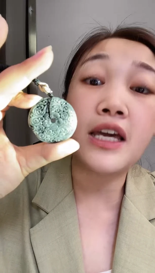 翡翠未镶嵌颈饰LL翡翠吊坠-03