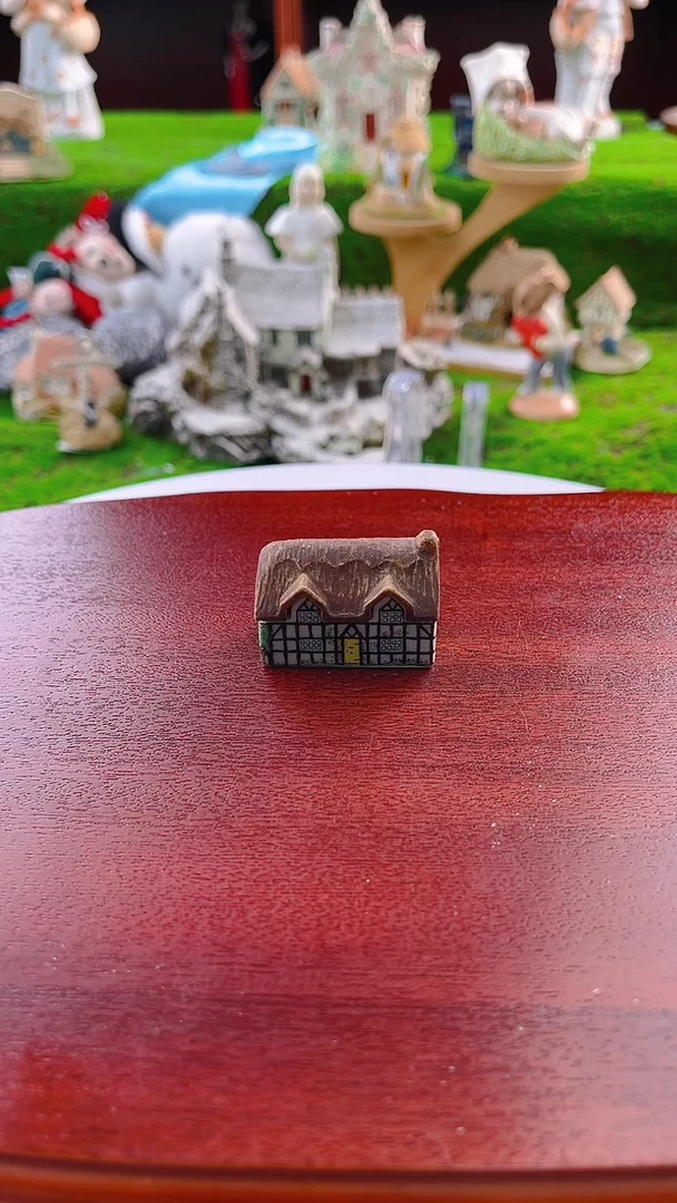 【闪购商品】紫砂茶宠Lilliput中古小房子