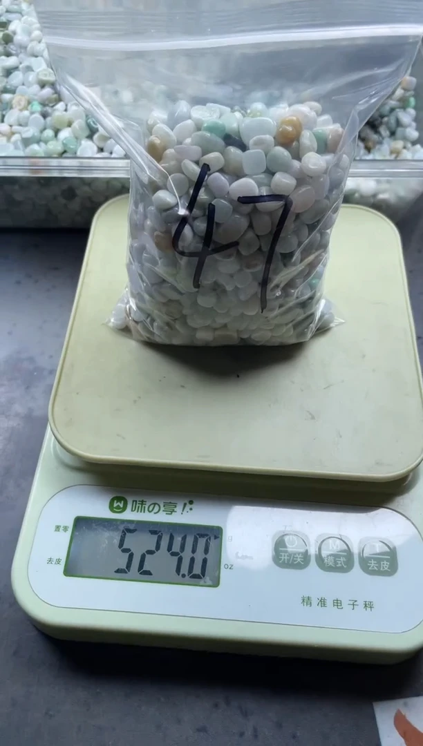 配石翡翠天然翡翠倒角500克47