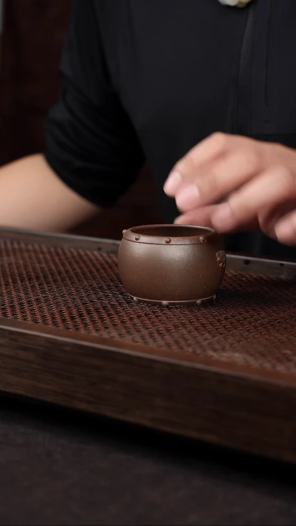 【闪购商品】紫砂茶壶岩中泥六拼战鼓杯