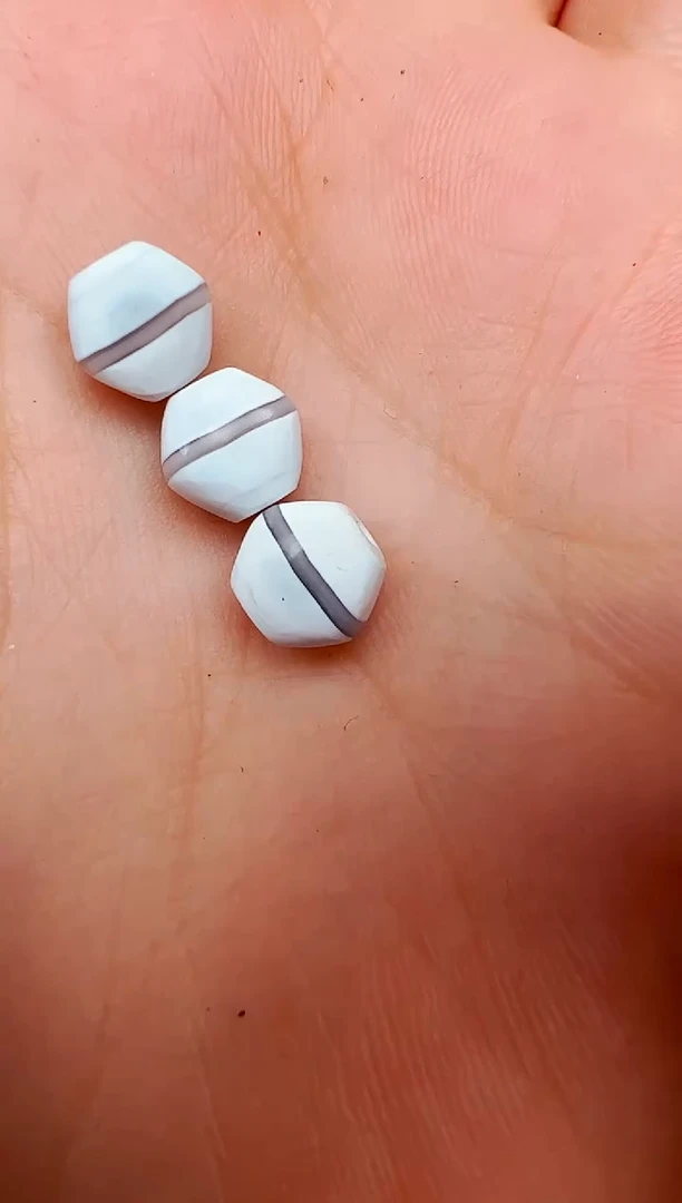 【 西亚珠饰 】配珠随发1颗