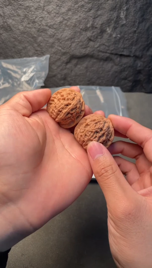 吊坠文玩核桃lm48