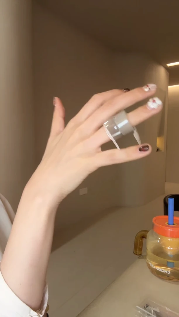 未镶嵌戒指和田玉11码飘紫多样性发其一