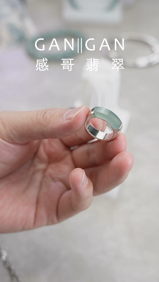 未镶嵌手镯翡翠小****）预定冰方戒 冰蓝料 22号