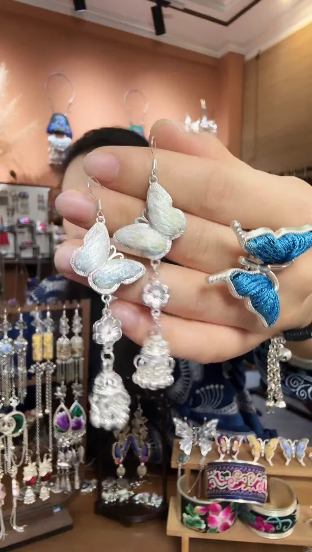 刺绣纯手工民族风耳环