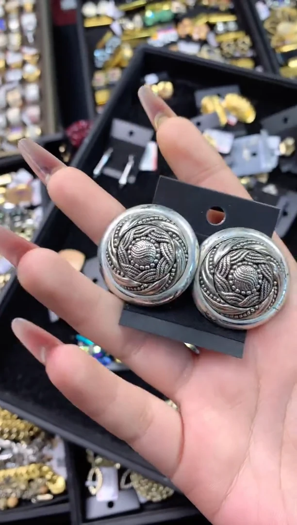 【闪购商品】瓷片楚楚中古珠宝甄选不退换