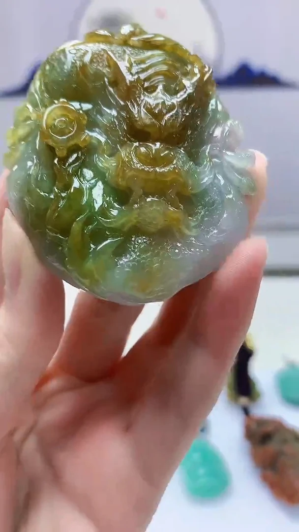 【闪购商品】定制翡翠未镶嵌5152zm-毛货挂件350龙牌