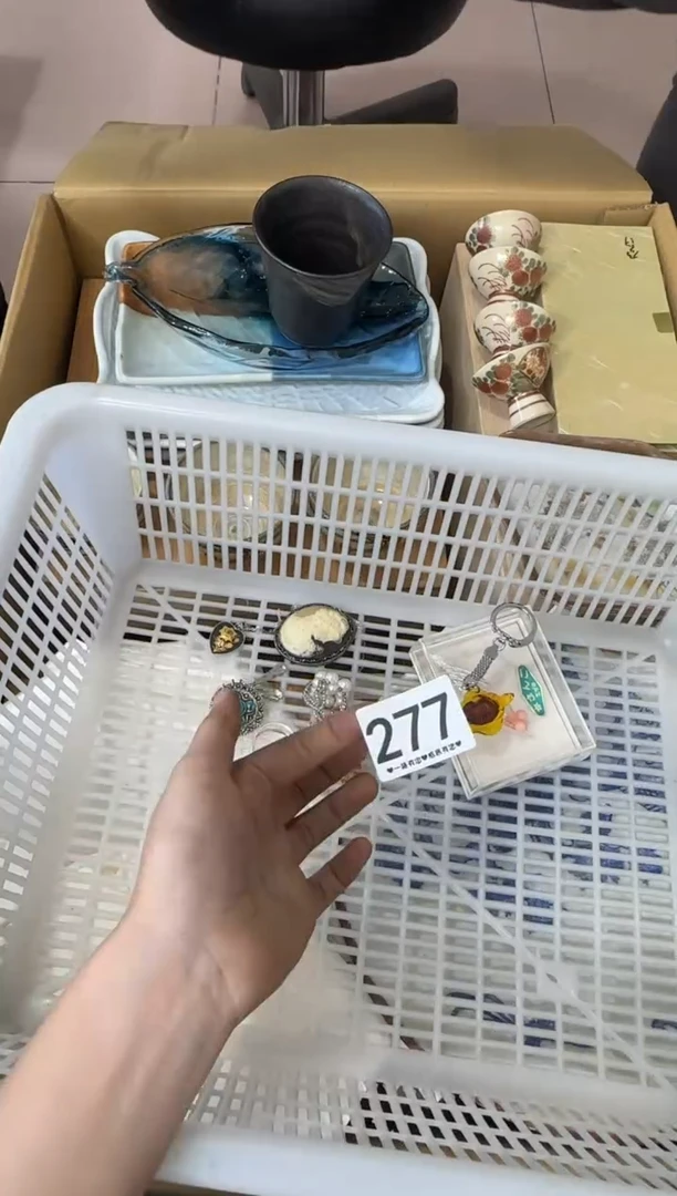 其他玉*轩277...中古产品谨慎参拍