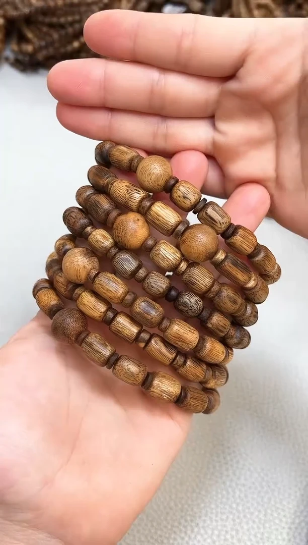 沉香手串棋楠红金猊土埋料女款随型单圈多样性发其一