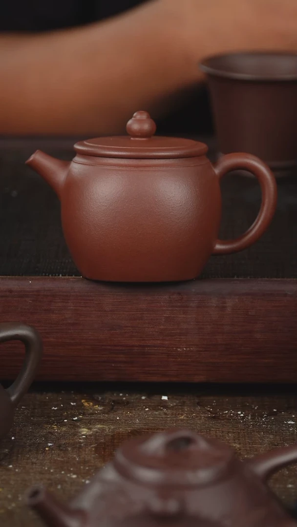 茶壶紫砂随**安微瑕180cc红皮龙丰收